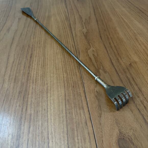 Vintage Brass Shoe Horn Back Scratcher Hand - Picture 3 of 9